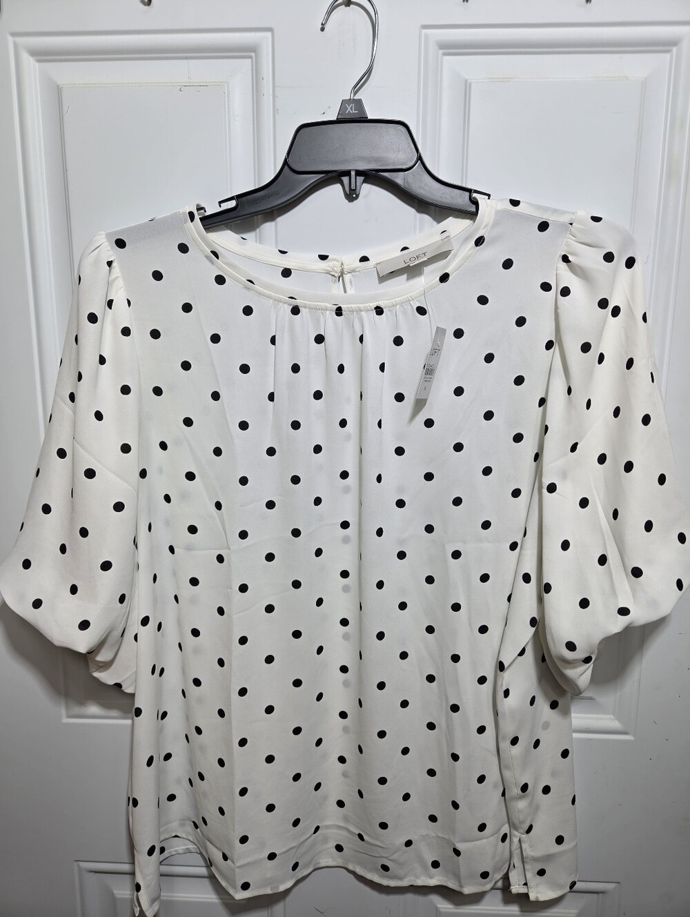 ✨ NWT LOFT Polka Dot Short Puff Sleeve Blouse Top XL ✨